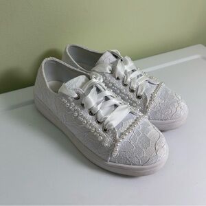 Sweetie Pie Collection Tiana Shoes Girls 5 White Beaded Lace Wedding Sneakers